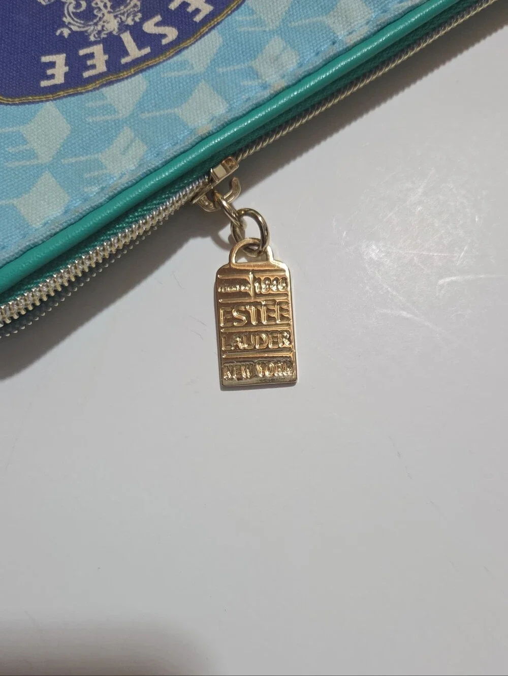 Estee Lauder makeup bag